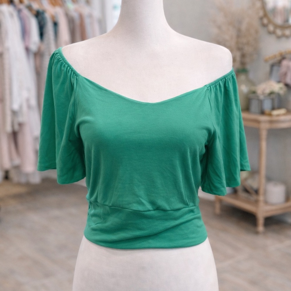 White Birch Kelly Green Off Shoulder Top Stretch Boutique Blouse L/XL NWOT